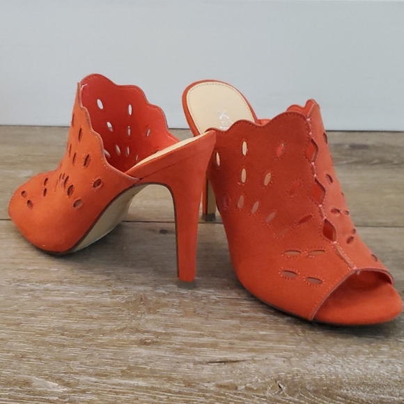 Bright Orange slip on heels - Picture 1 of 5